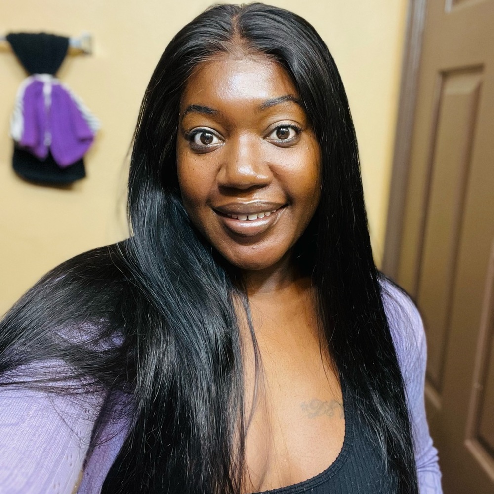 Meet your Posher, Jasmine